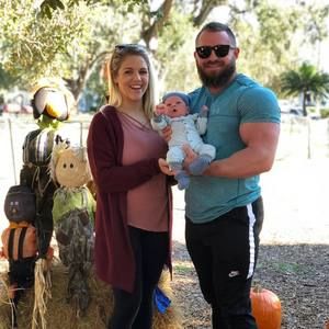 Meet your Posher, Cara